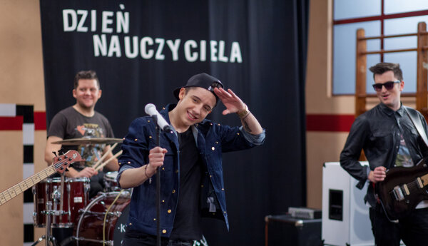 Dawid Kwiatkowski: Dlaczego nagrałem piosenkę do "Szkoły"?!