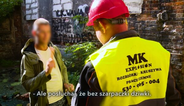 Awantura w praskiej kamienicy i "Godzilla" w akcji!